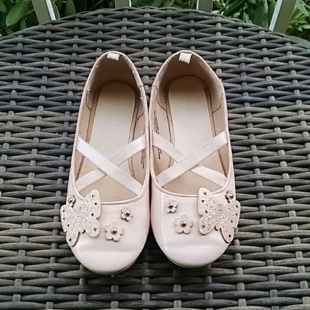Pink shoes - Picture 2 of 3